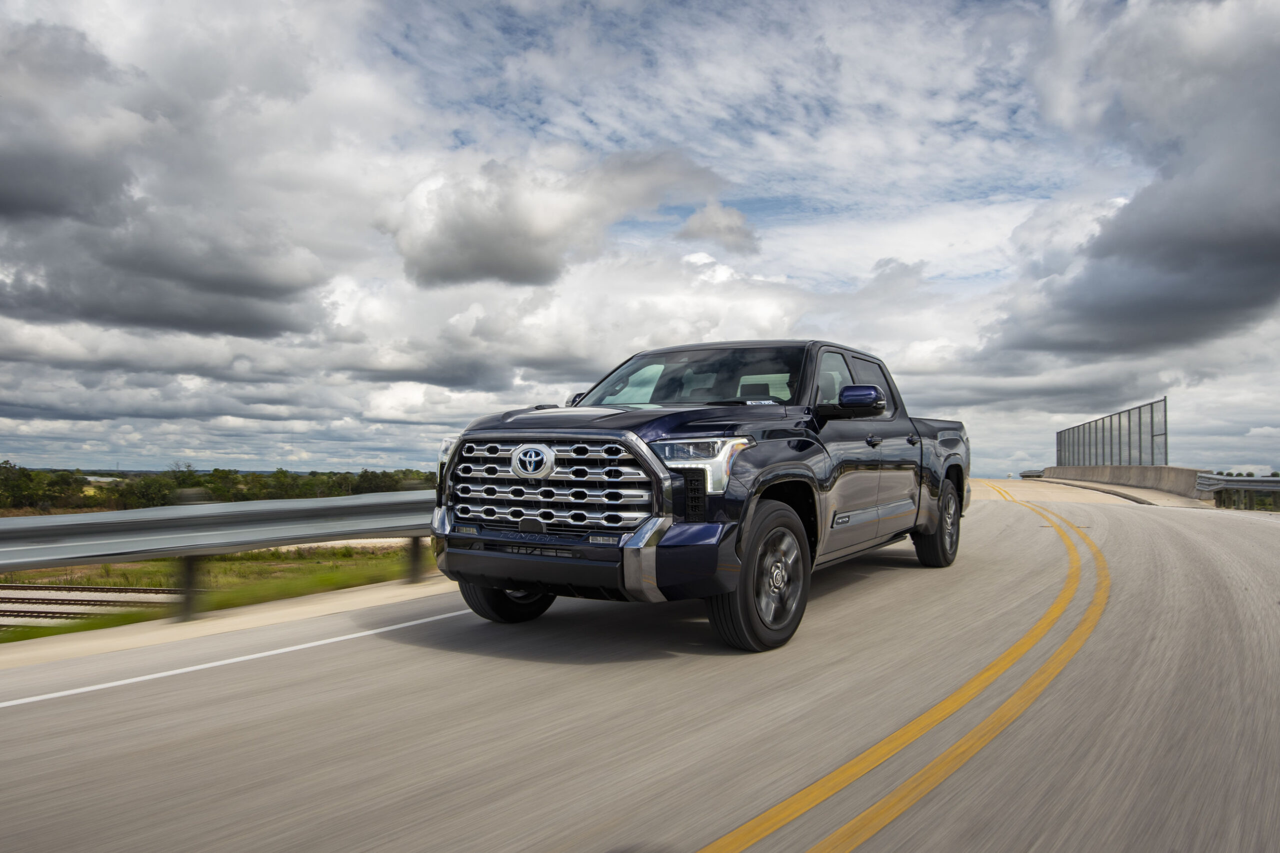 Toyota Tundra MPG: Unlocking the Power of Fuel Efficiency