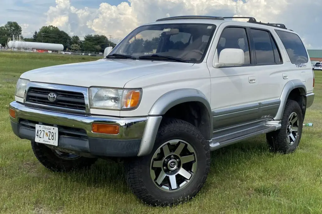 How Many Miles Will a 1998 Toyota 4Runner Last?